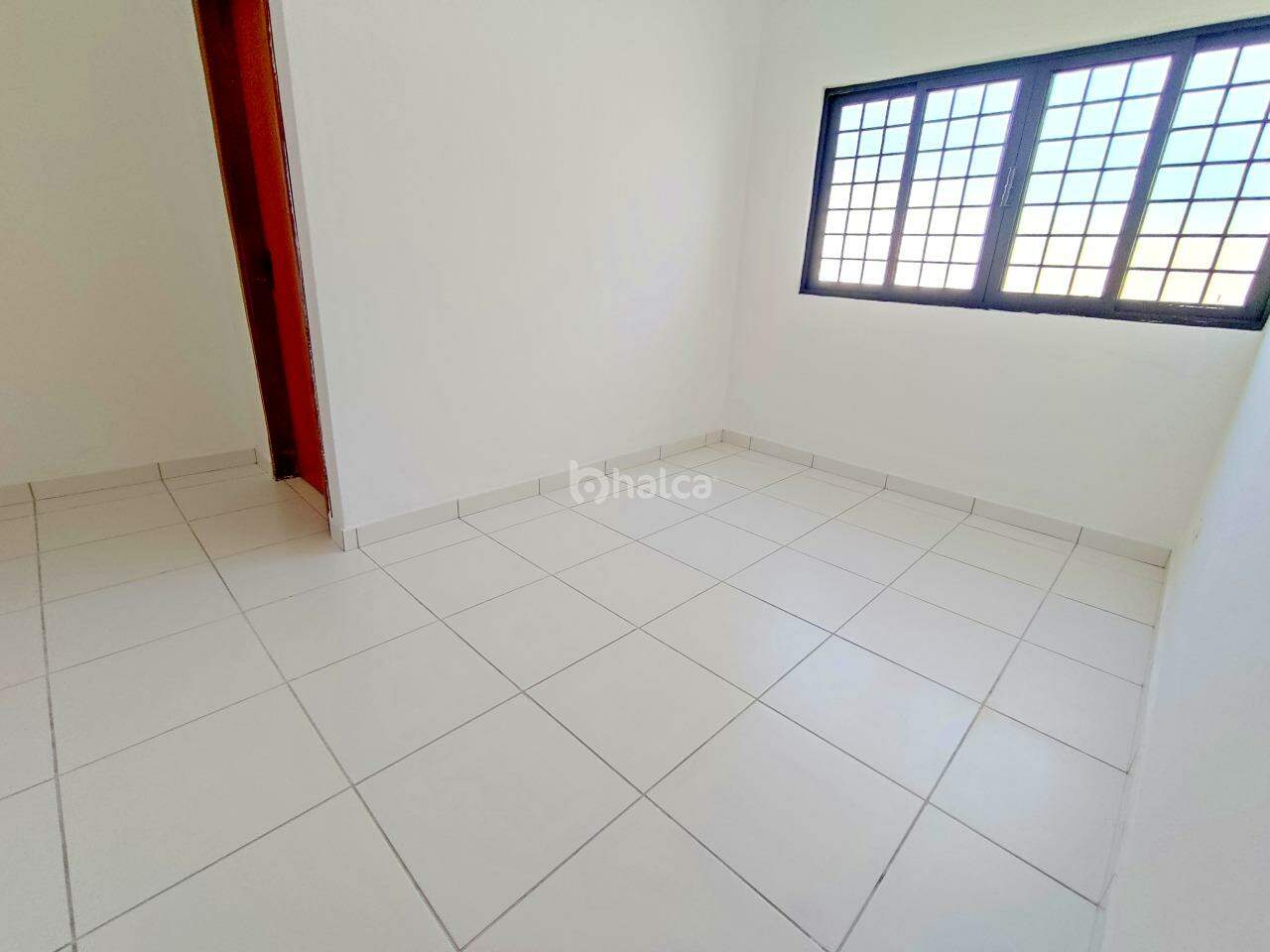 Casa para alugar com 4 quartos, 96m² - Foto 10