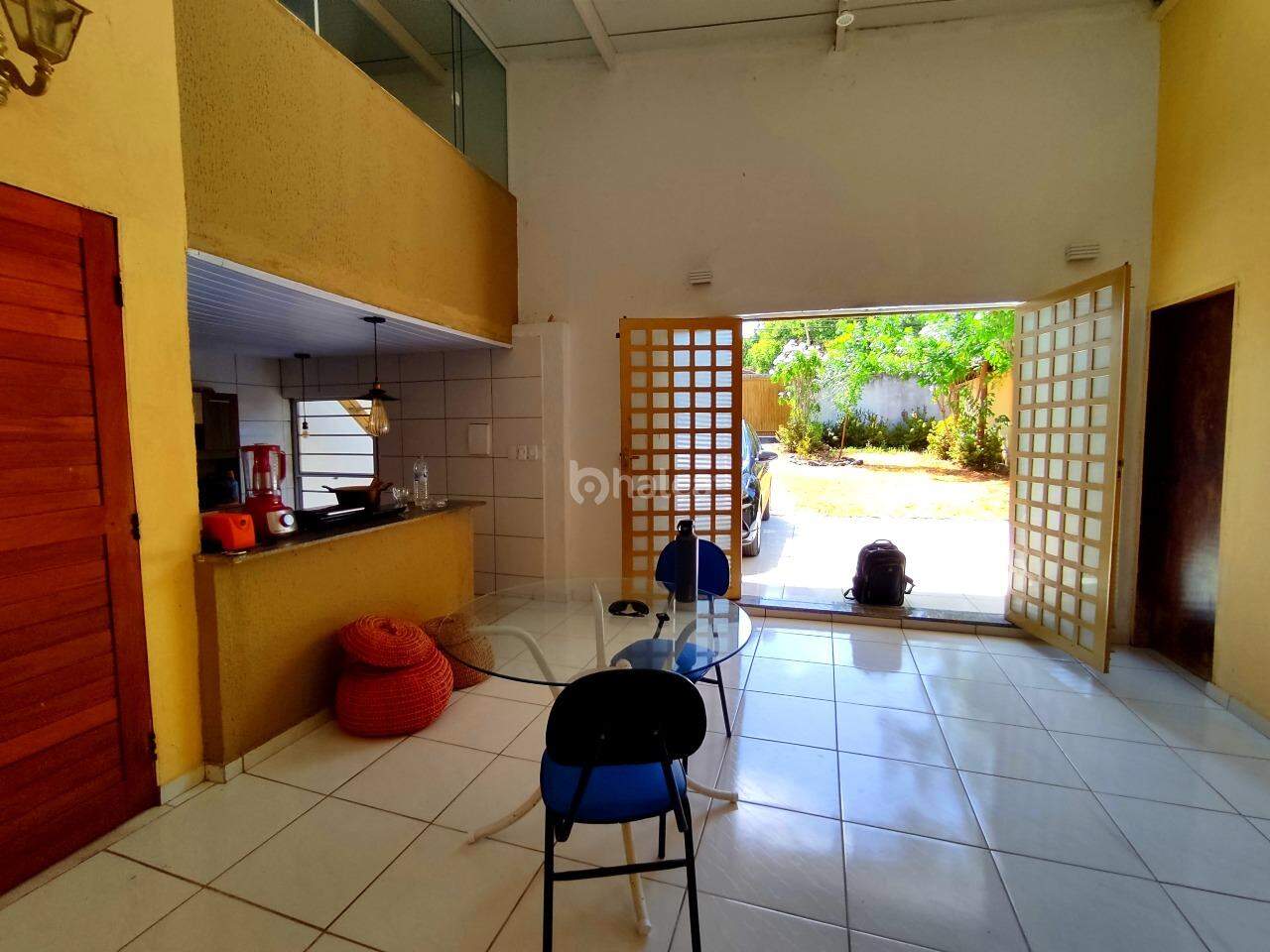 Prédio Inteiro para alugar com 2 quartos, 55m² - Foto 8