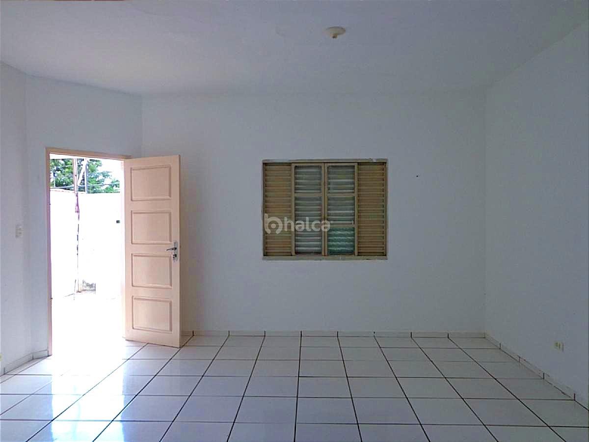 Casa à venda com 3 quartos, 300m² - Foto 5