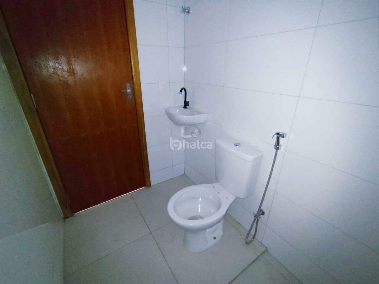 Casa para alugar com 2 quartos, 140m² - Foto 10