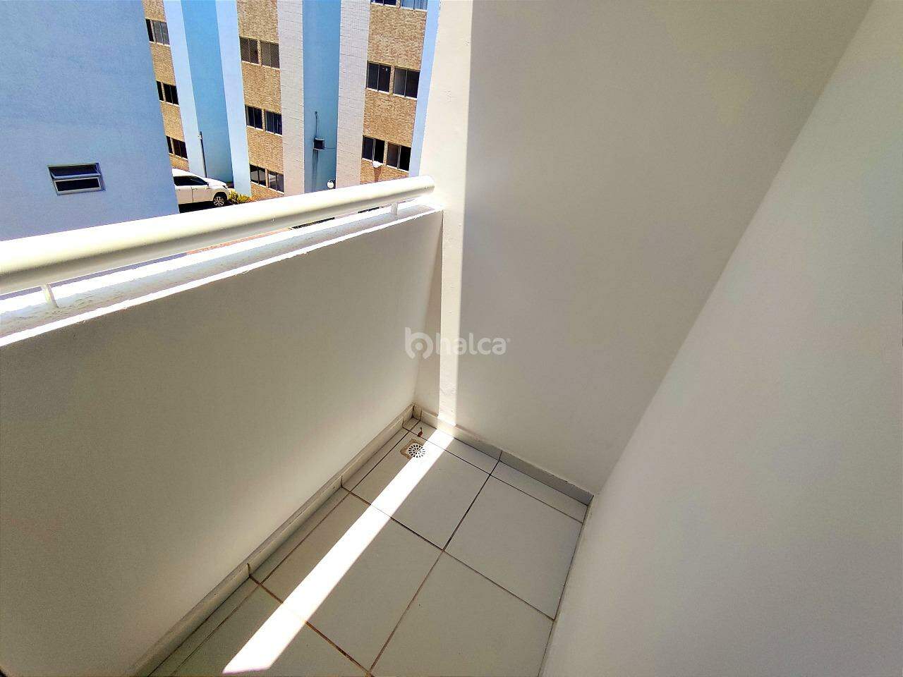 Apartamento à venda com 2 quartos, 52m² - Foto 15