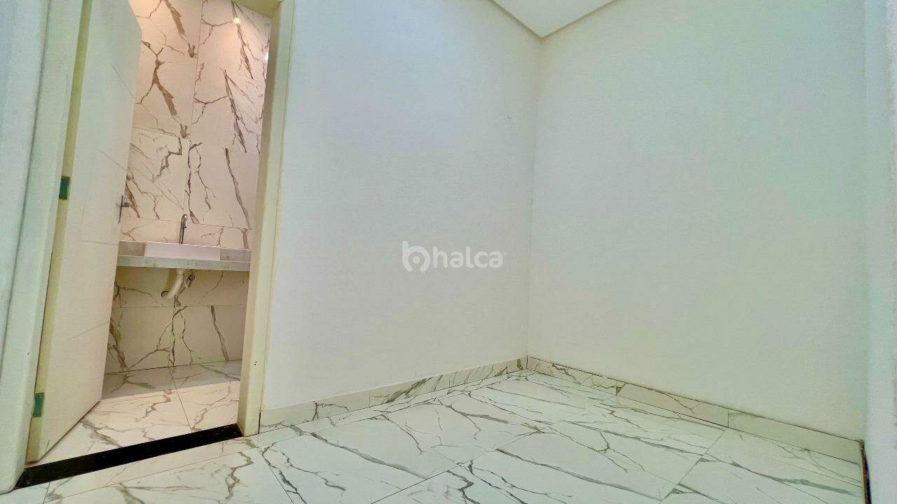 Casa à venda com 3 quartos, 198m² - Foto 20