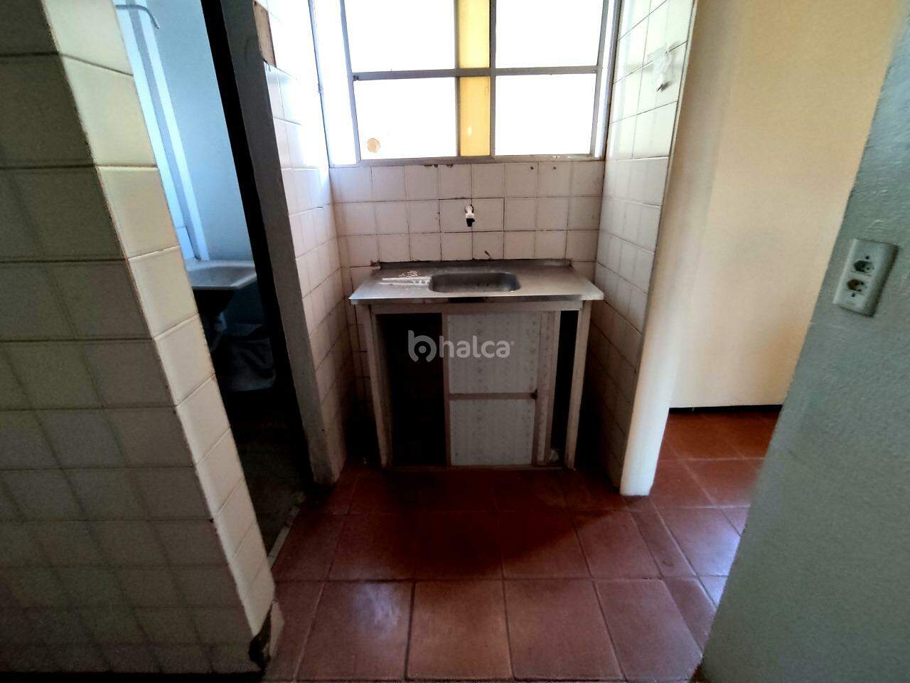 Apartamento à venda com 2 quartos, 70m² - Foto 20