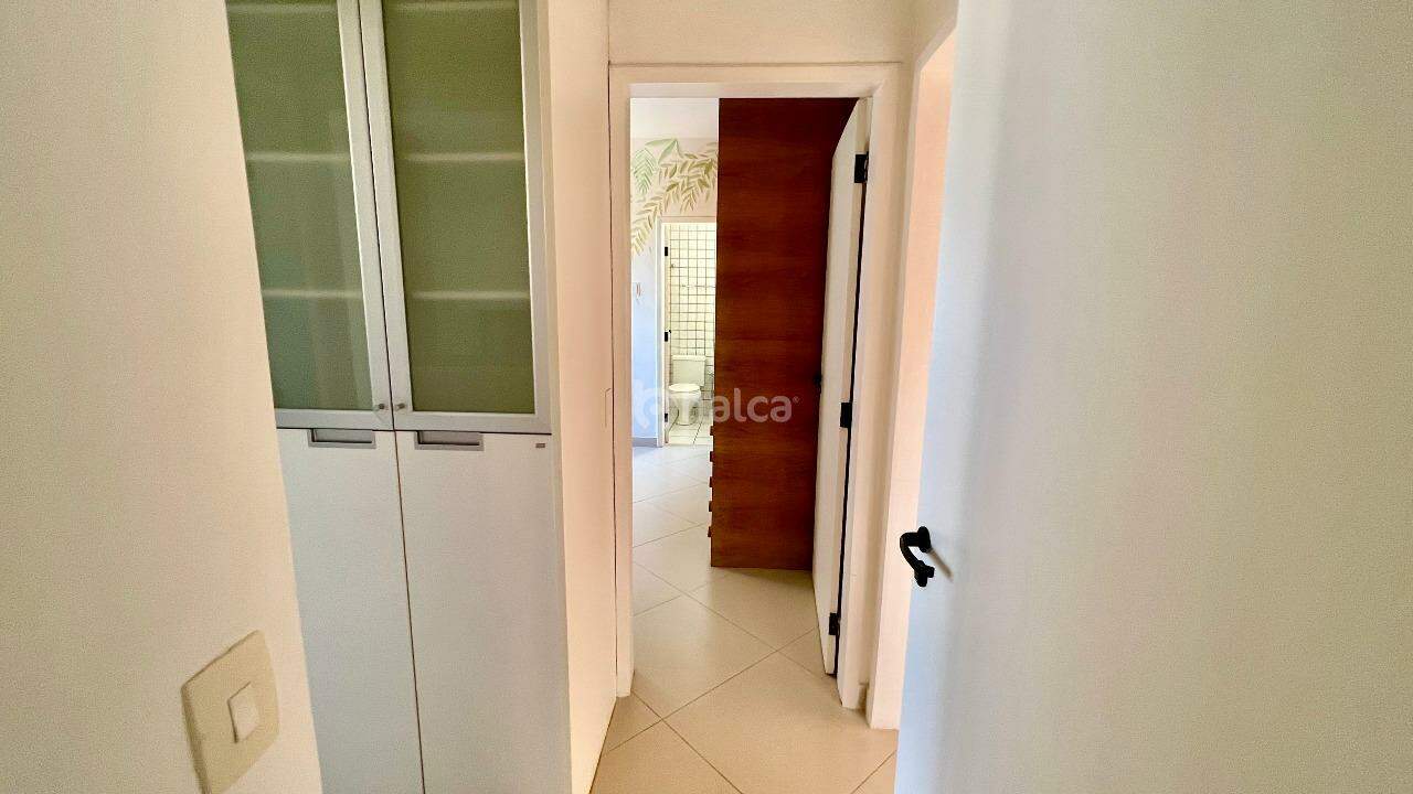 Apartamento à venda com 3 quartos, 117m² - Foto 11