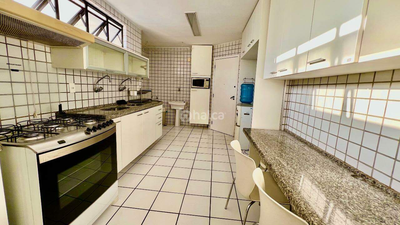 Apartamento à venda com 3 quartos, 117m² - Foto 21