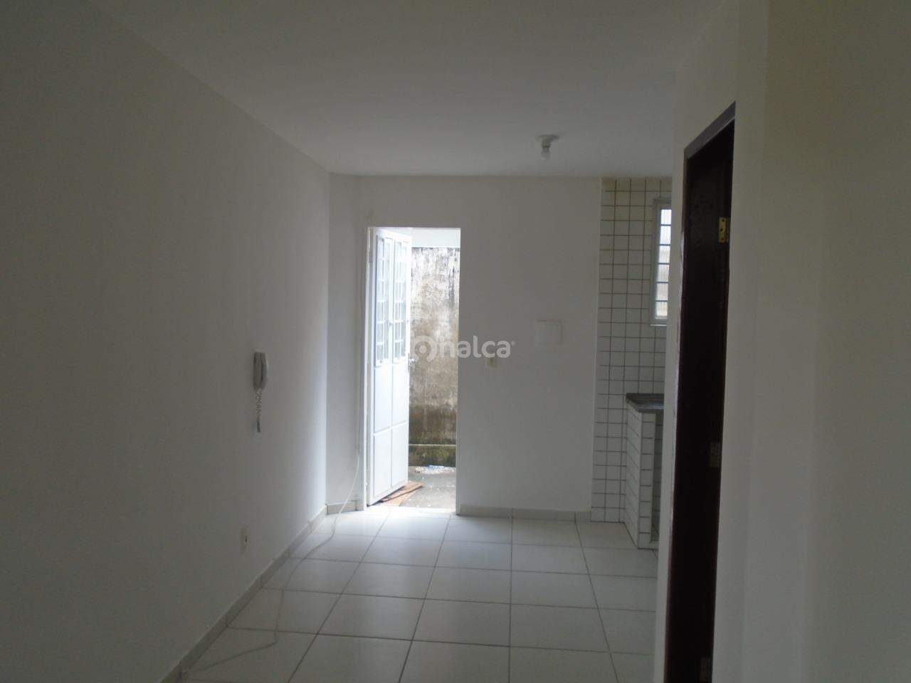 Apartamento para alugar com 1 quarto, 30m² - Foto 2