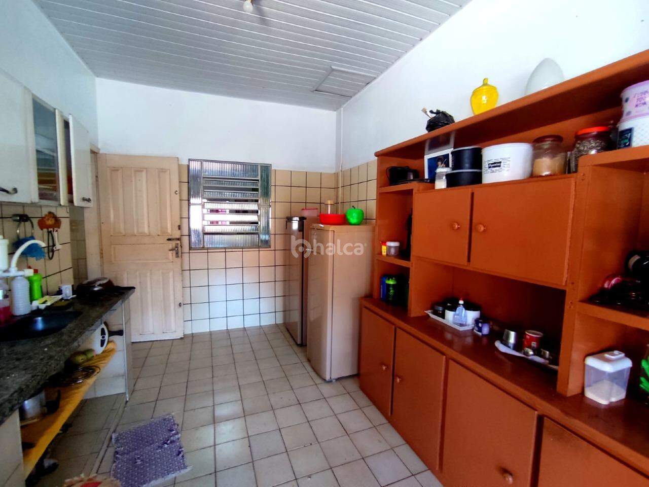 Casa à venda com 3 quartos, 231m² - Foto 9