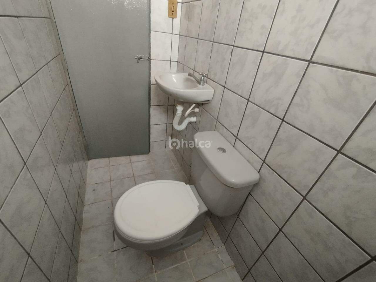 Apartamento para alugar com 2 quartos, 65m² - Foto 6