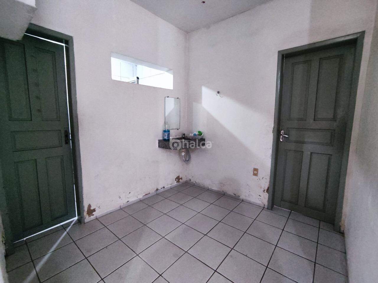 Casa à venda com 3 quartos, 168m² - Foto 8