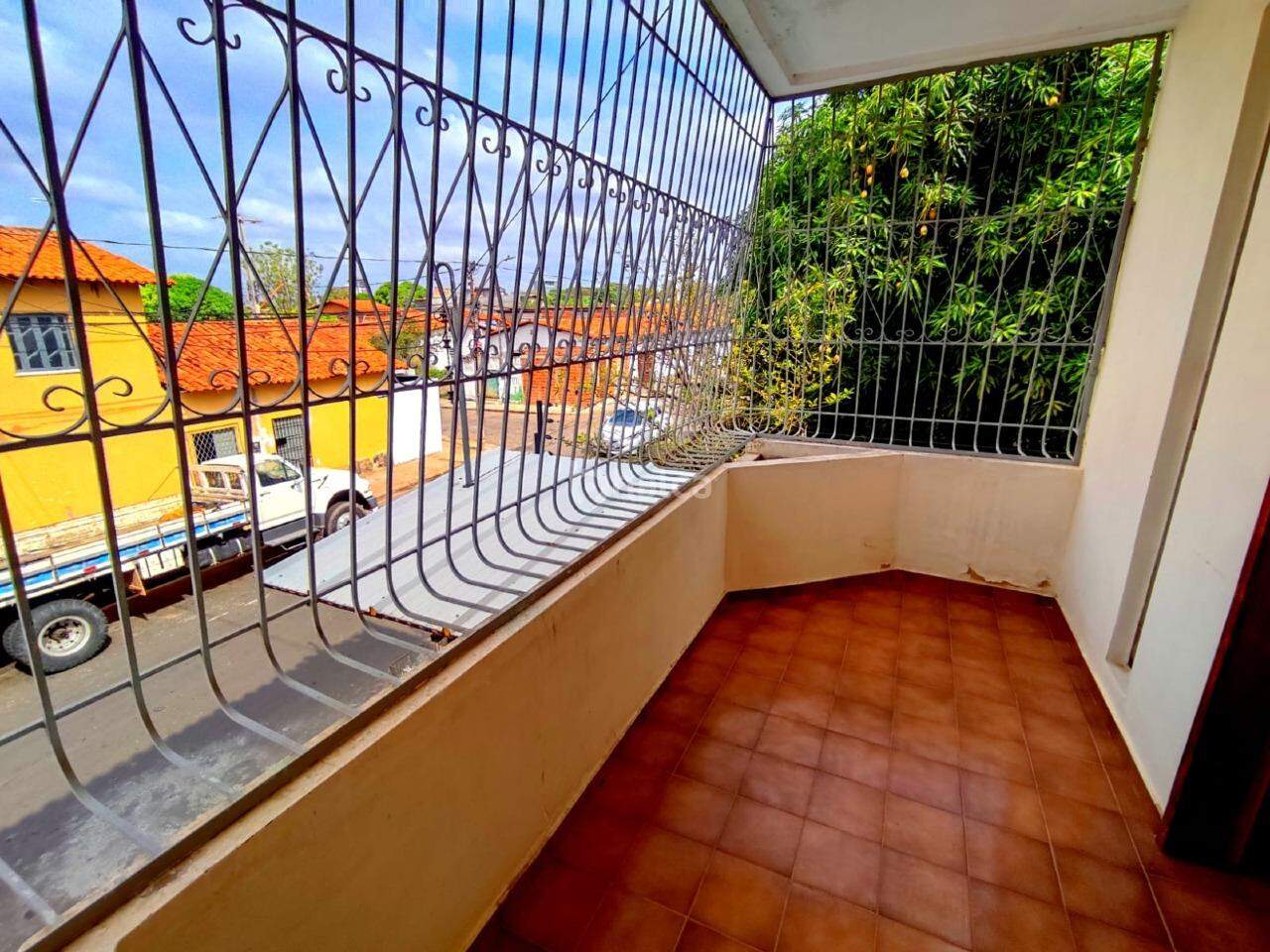 Casa à venda com 5 quartos, 344m² - Foto 5