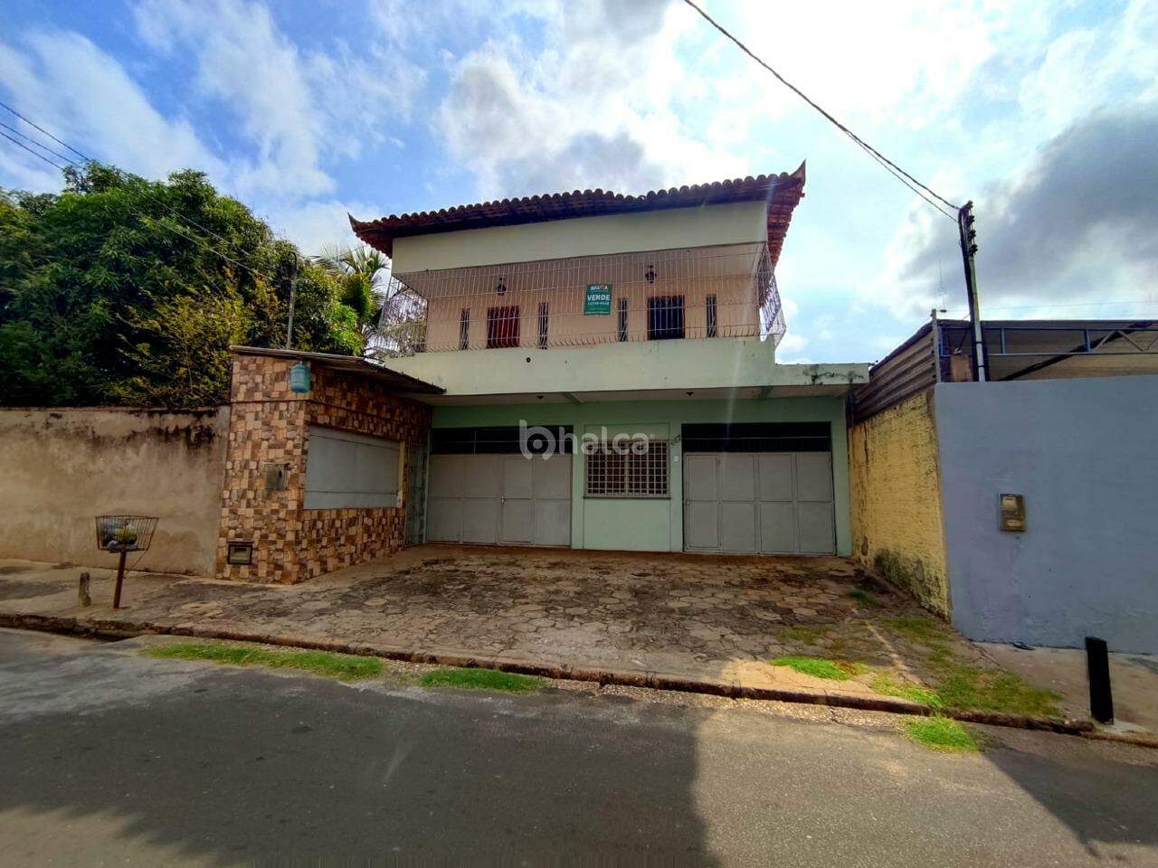 Casa à venda com 5 quartos, 344m² - Foto 1