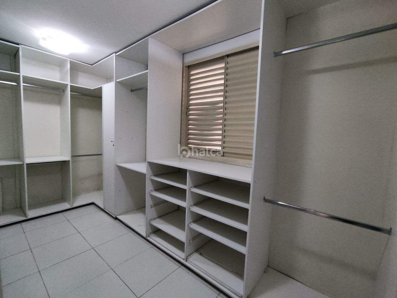 Apartamento à venda com 5 quartos, 145m² - Foto 14