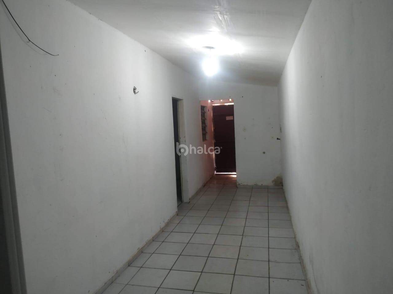 Casa à venda com 4 quartos, 150m² - Foto 4