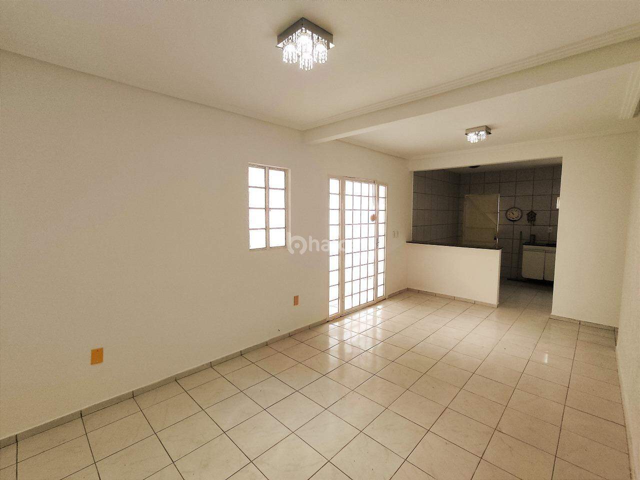 Casa à venda com 3 quartos, 160m² - Foto 7