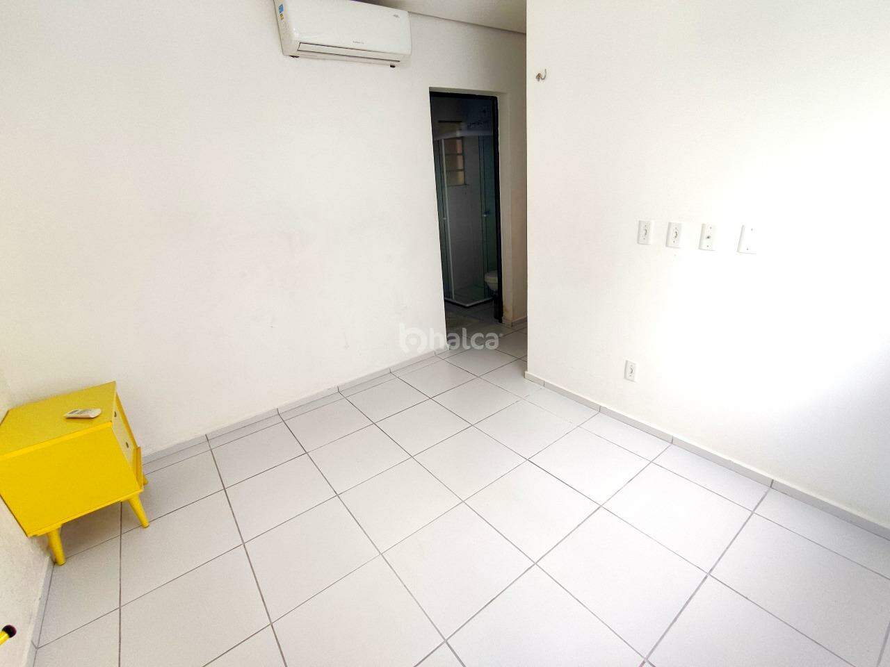 Apartamento para alugar com 3 quartos, 64m² - Foto 11