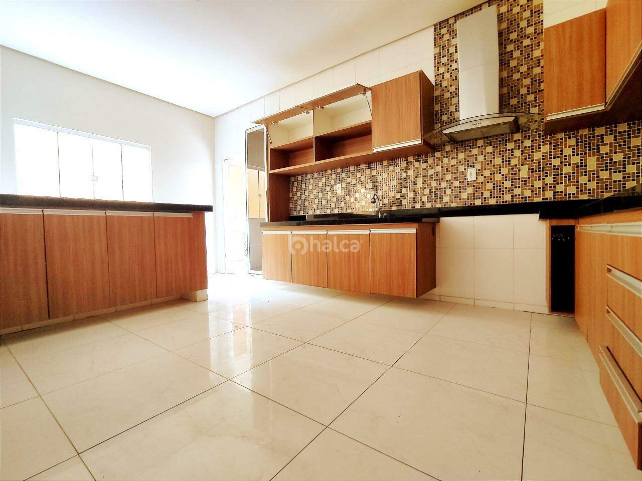 Casa à venda com 4 quartos, 142m² - Foto 18