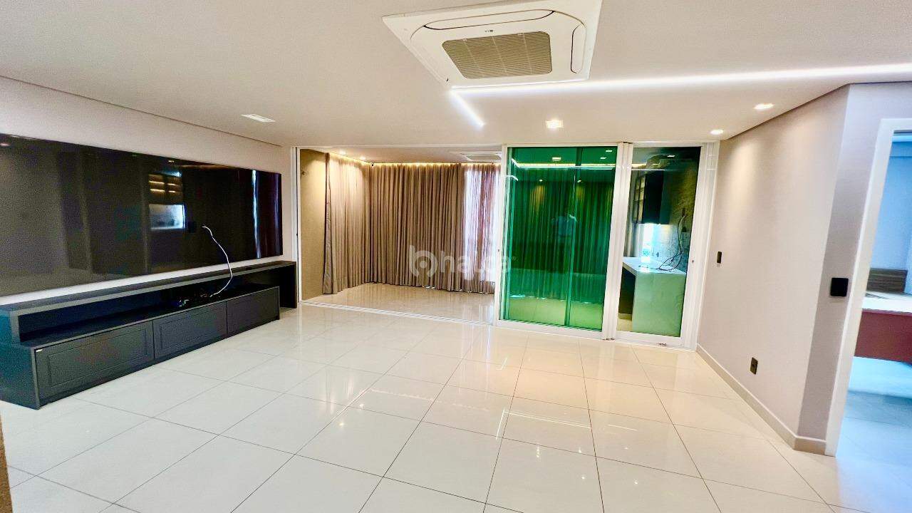 Apartamento, 3 quartos, 168 m² - Foto 2