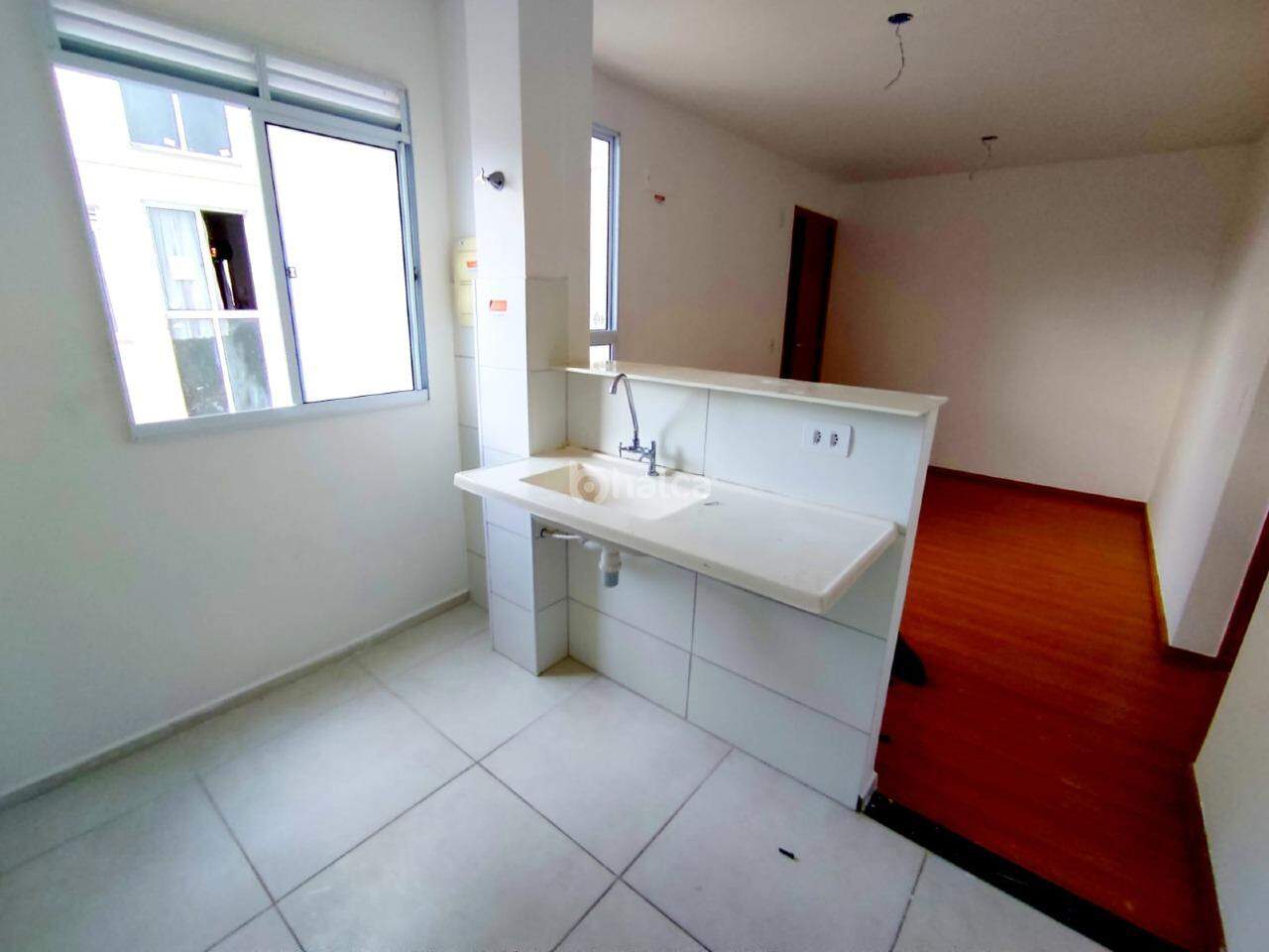 Apartamento para alugar com 2 quartos, 38m² - Foto 8