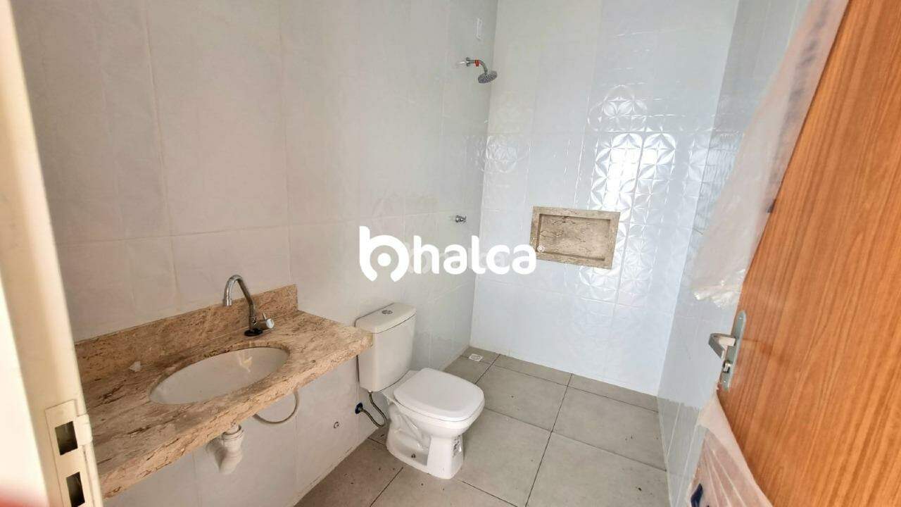 Casa à venda com 4 quartos, 180m² - Foto 20