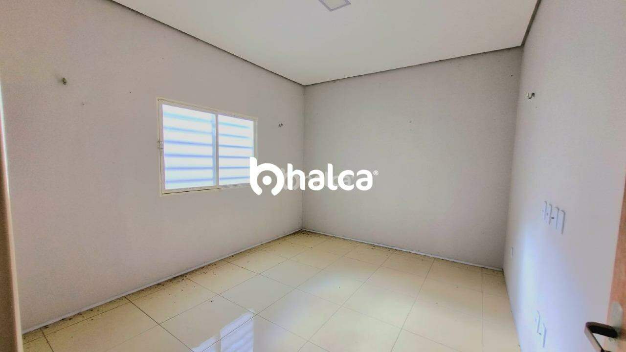 Casa à venda com 4 quartos, 180m² - Foto 13