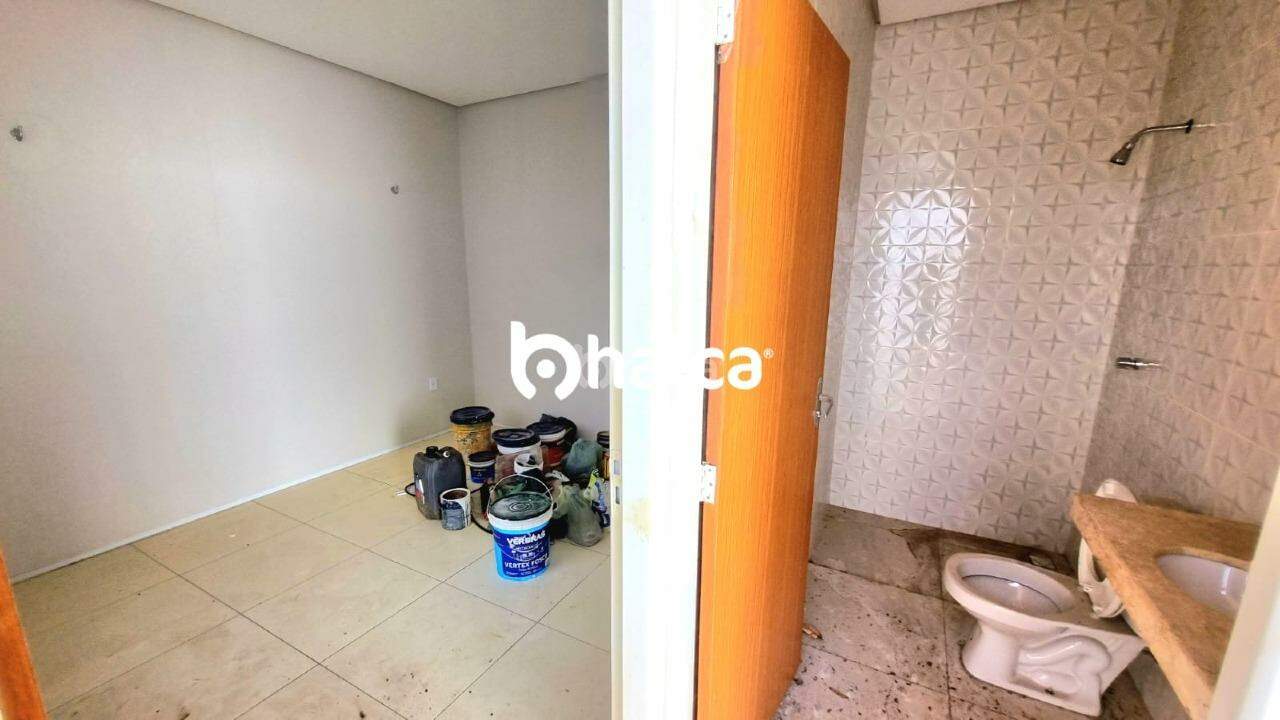 Casa à venda com 4 quartos, 180m² - Foto 23