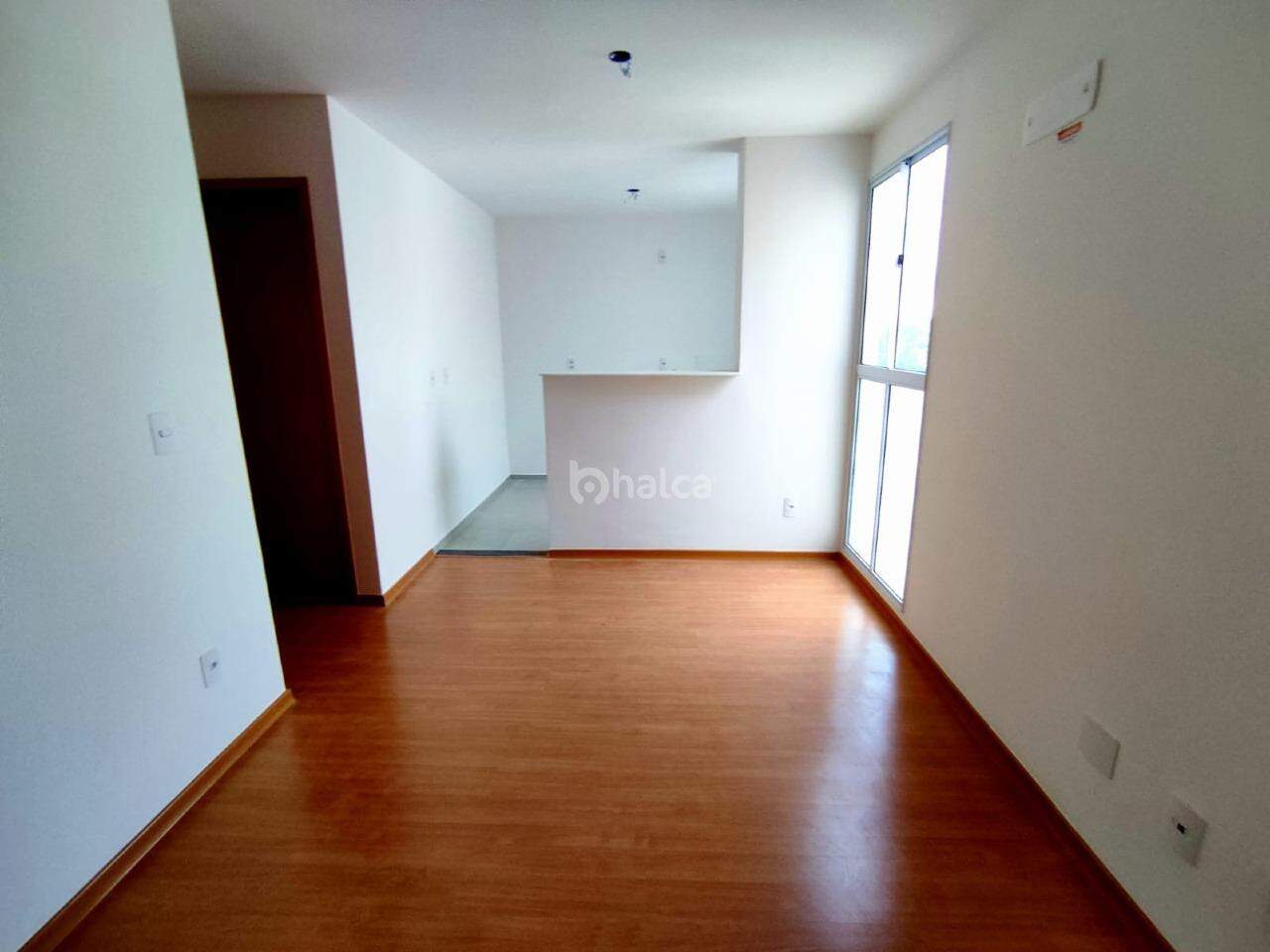 Apartamento para alugar com 2 quartos, 38m² - Foto 11