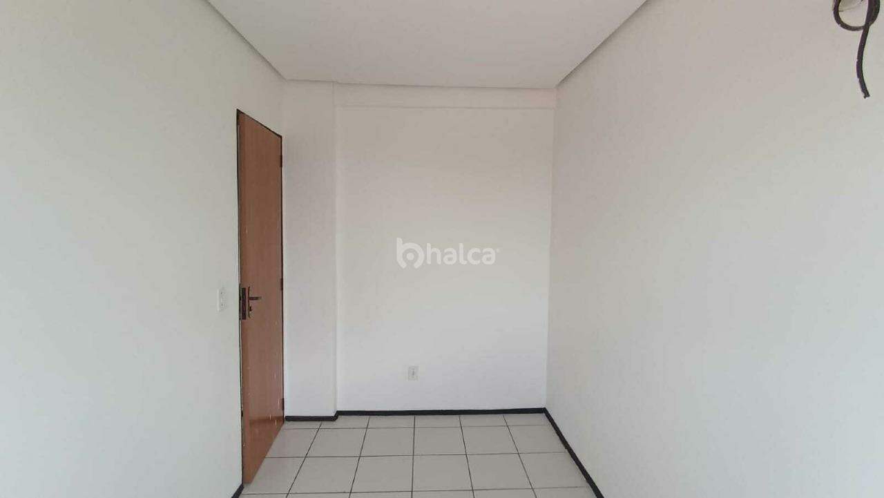 Apartamento para alugar com 3 quartos, 72m² - Foto 12