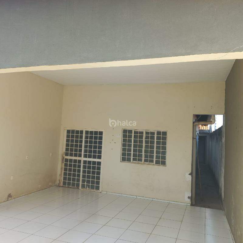 Casa à venda com 2 quartos, 150m² - Foto 2