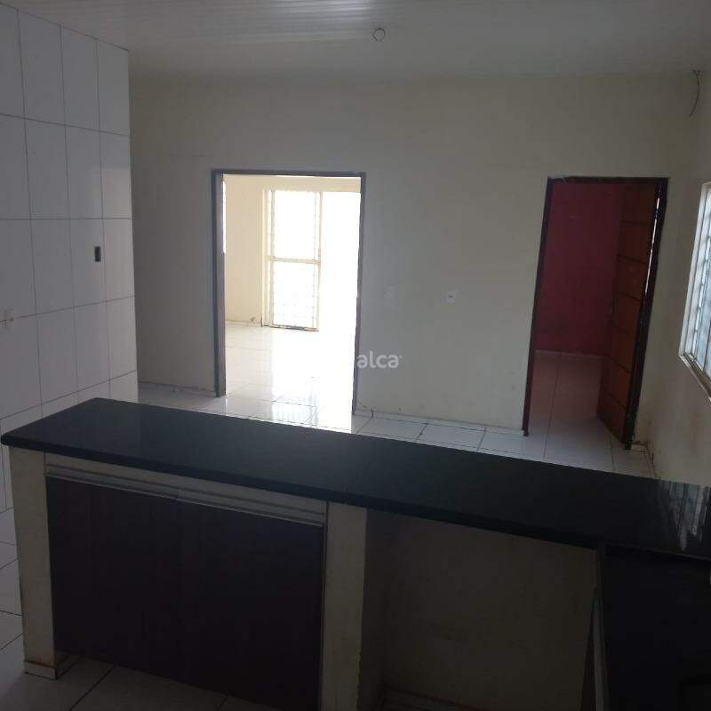 Casa à venda com 2 quartos, 150m² - Foto 8