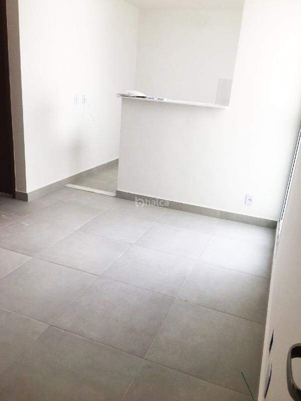 Apartamento à venda com 2 quartos, 39m² - Foto 2