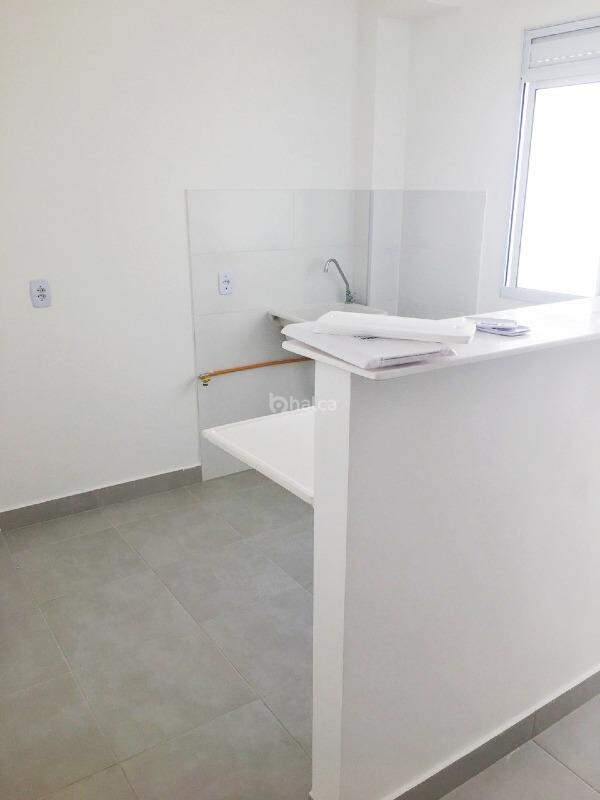 Apartamento à venda com 2 quartos, 39m² - Foto 6