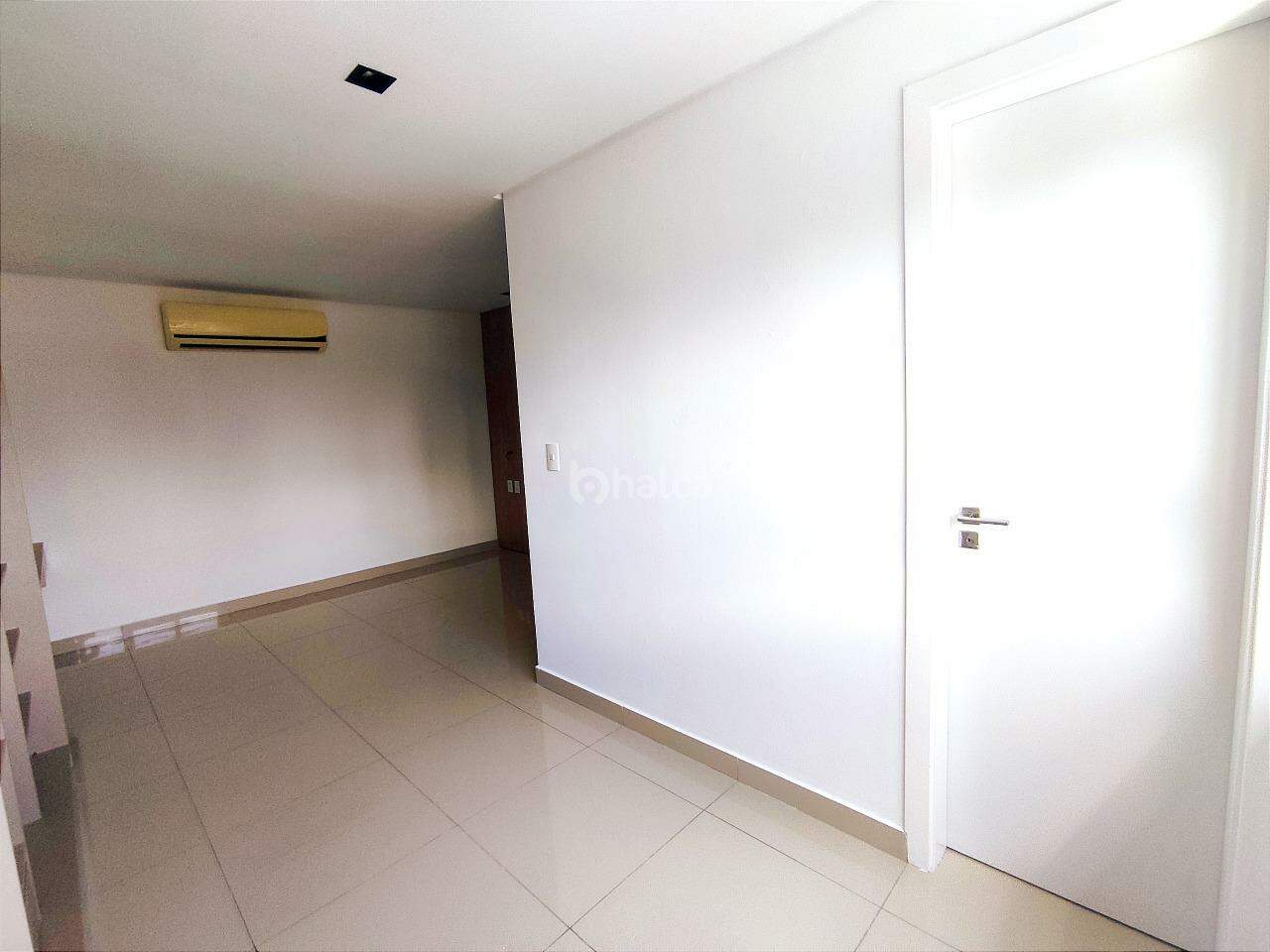 Apartamento à venda com 1 quarto, 62m² - Foto 23