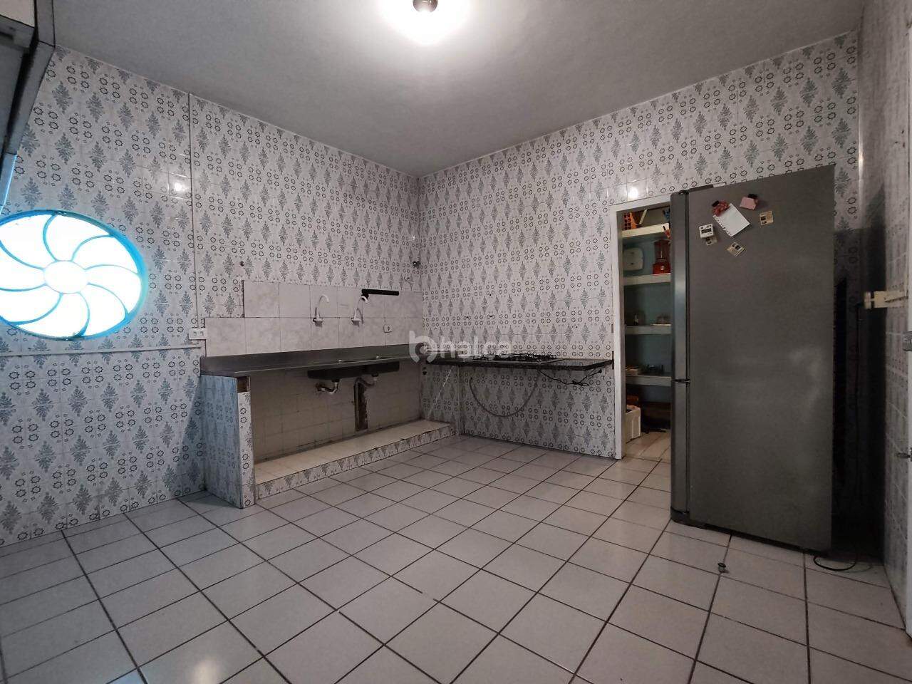 Prédio Inteiro à venda com 3 quartos, 360m² - Foto 19