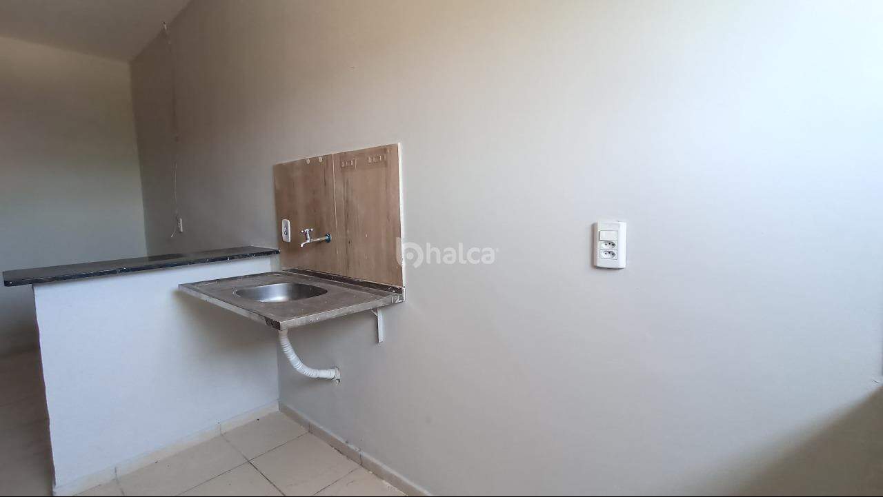 Apartamento para alugar com 2 quartos, 33m² - Foto 13