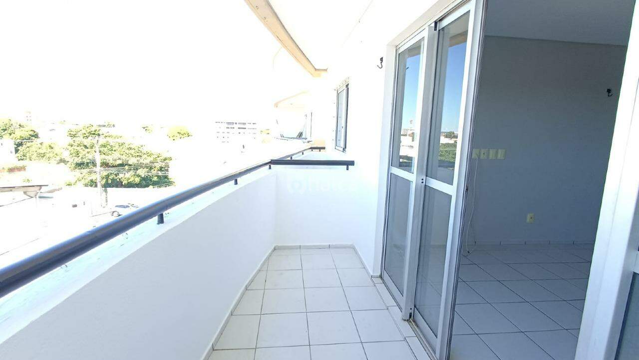 Apartamento para alugar com 2 quartos, 52m² - Foto 2