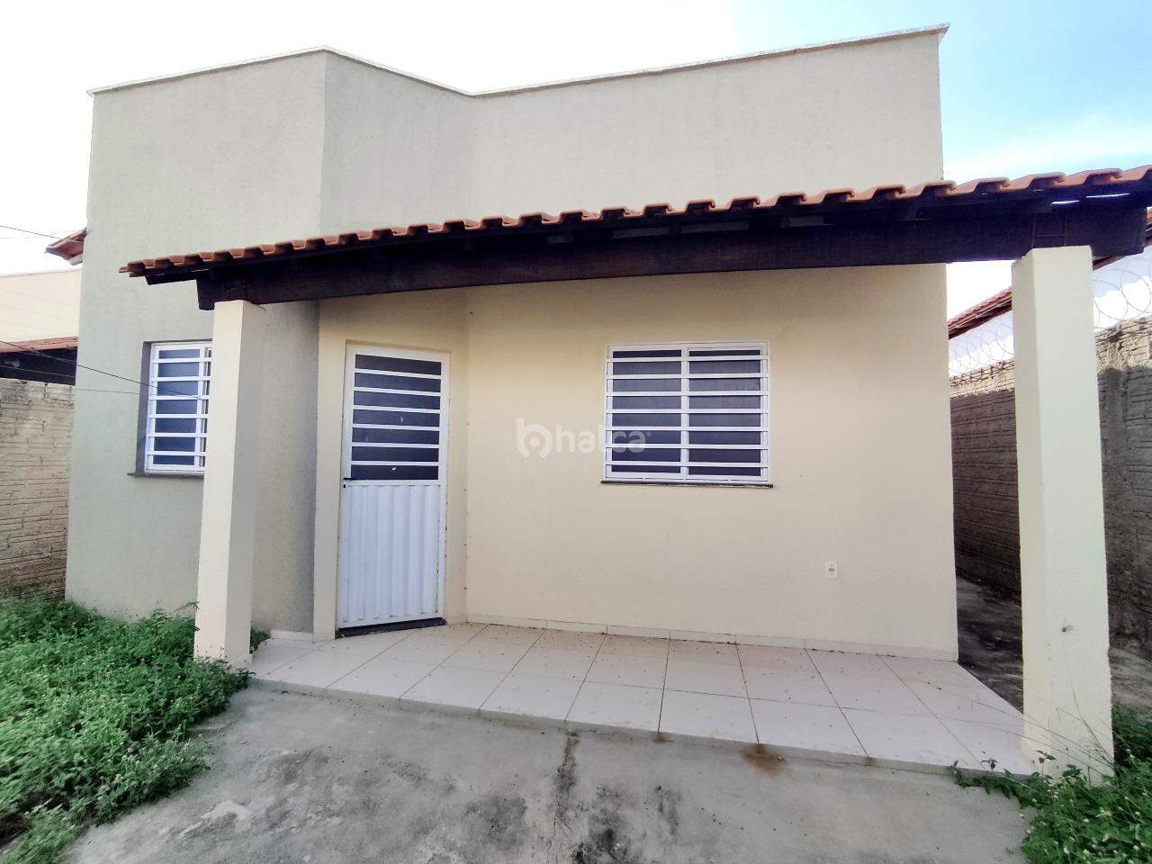 Casa à venda com 2 quartos, 60m² - Foto 1