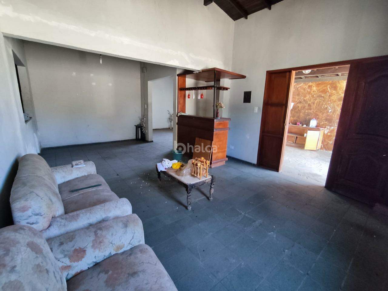 Casa à venda com 3 quartos, 250m² - Foto 5