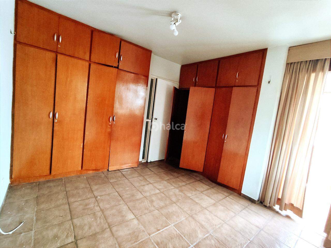 Apartamento à venda com 3 quartos, 139m² - Foto 11