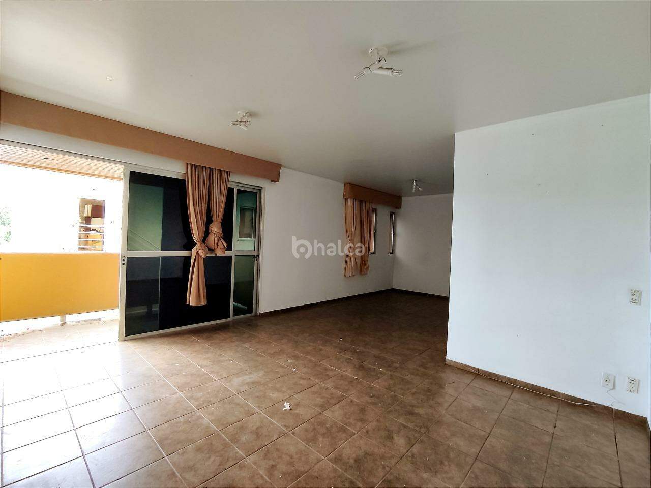 Apartamento à venda com 3 quartos, 139m² - Foto 7