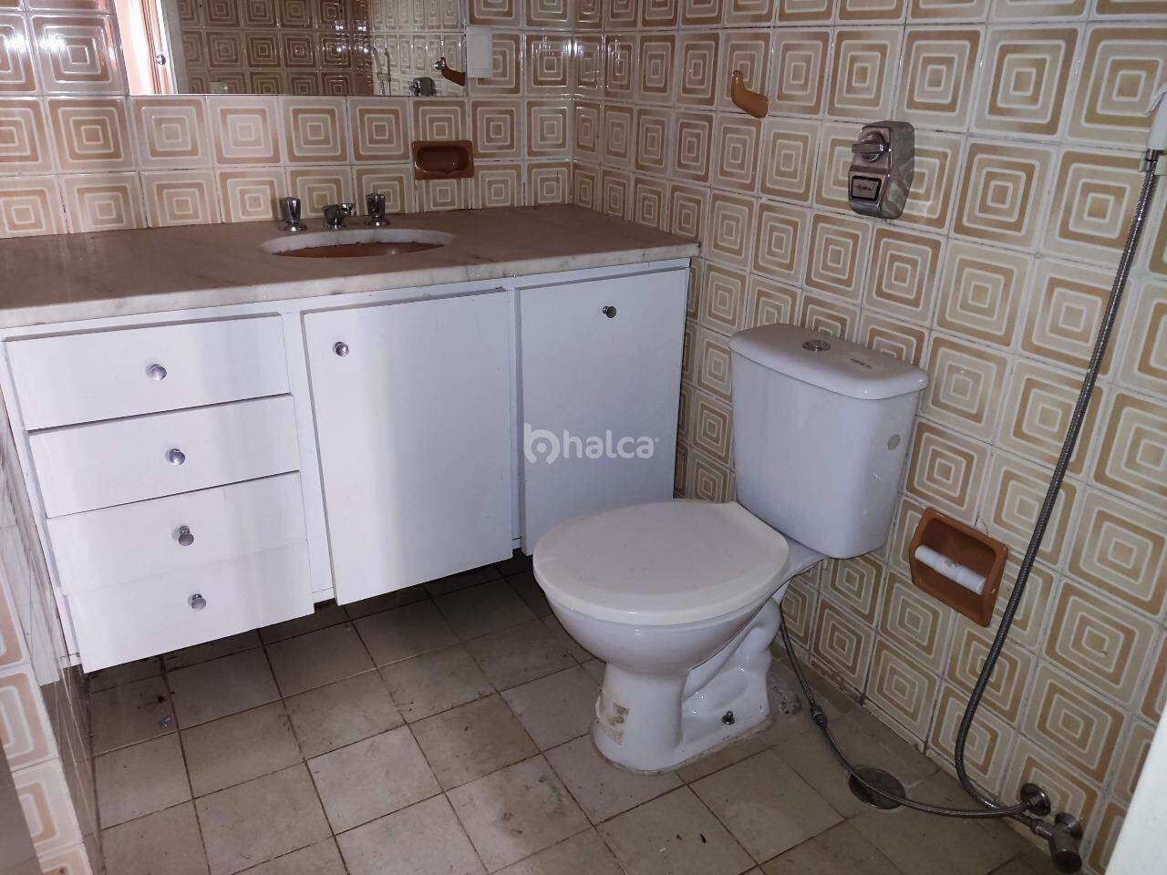 Apartamento para alugar com 3 quartos, 139m² - Foto 19