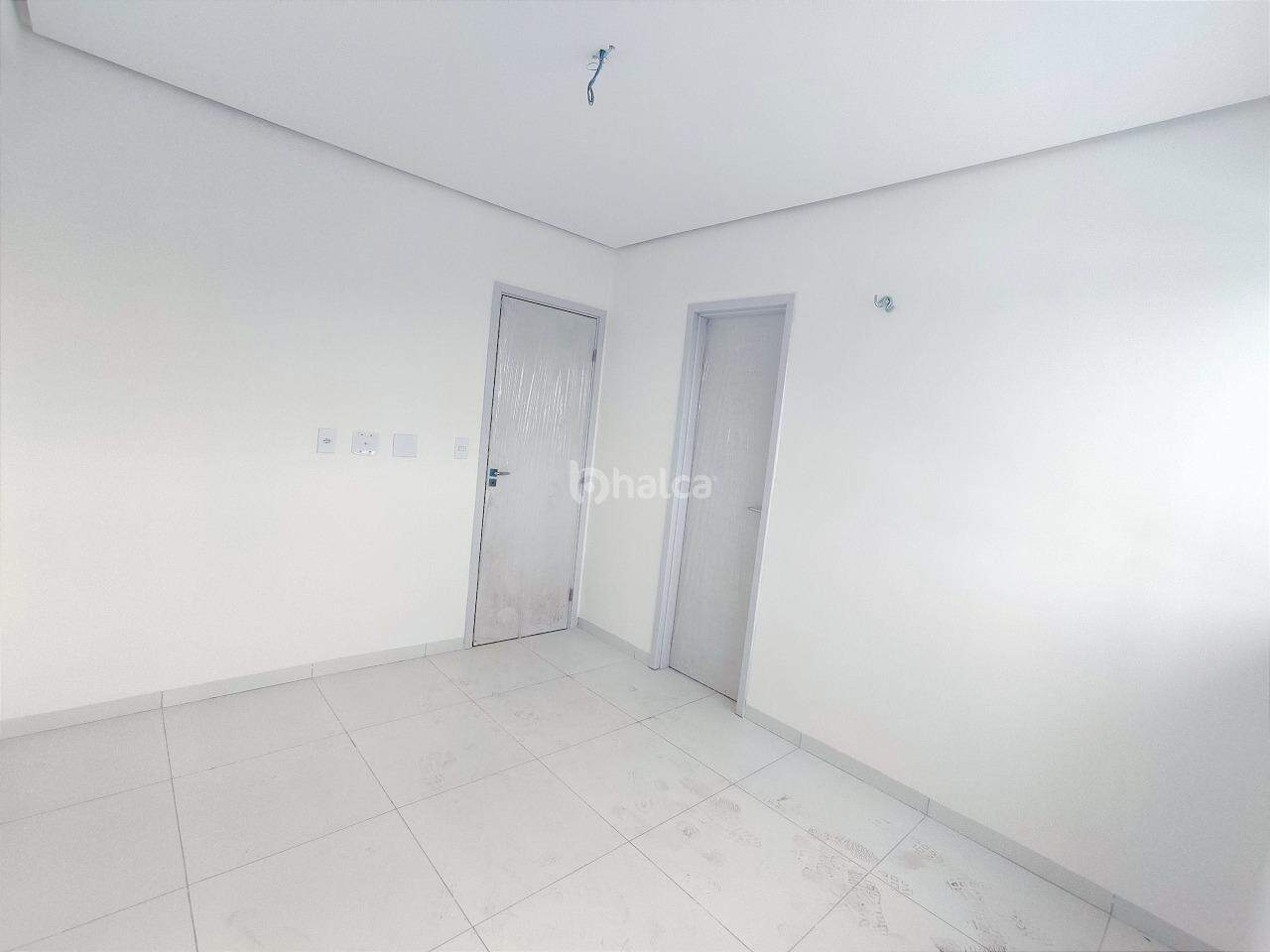 Apartamento à venda com 2 quartos, 55m² - Foto 23