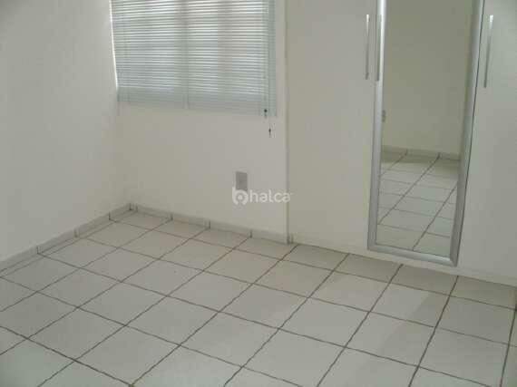 Apartamento à venda com 3 quartos, 77m² - Foto 4