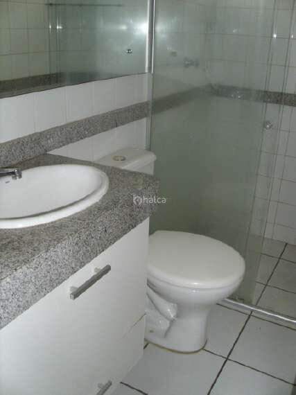 Apartamento à venda com 3 quartos, 77m² - Foto 8