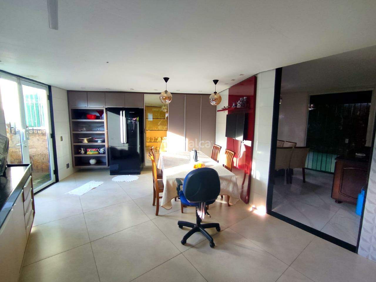 Casa, 4 quartos, 187 m² - Foto 8