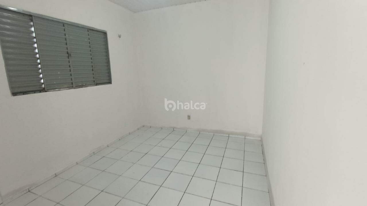 Casa à venda com 3 quartos, 60m² - Foto 8