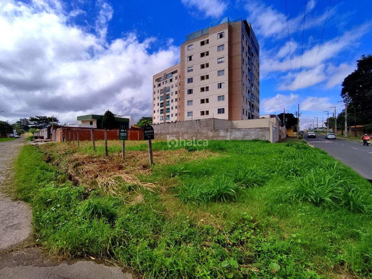 Terreno à venda, 600m² - Foto 1