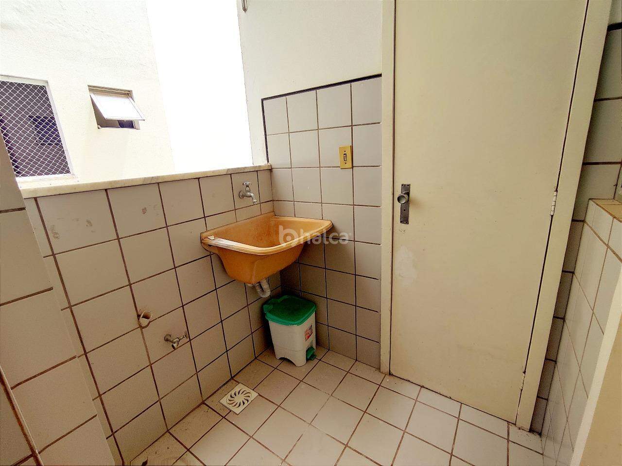 Apartamento à venda com 3 quartos, 98m² - Foto 20