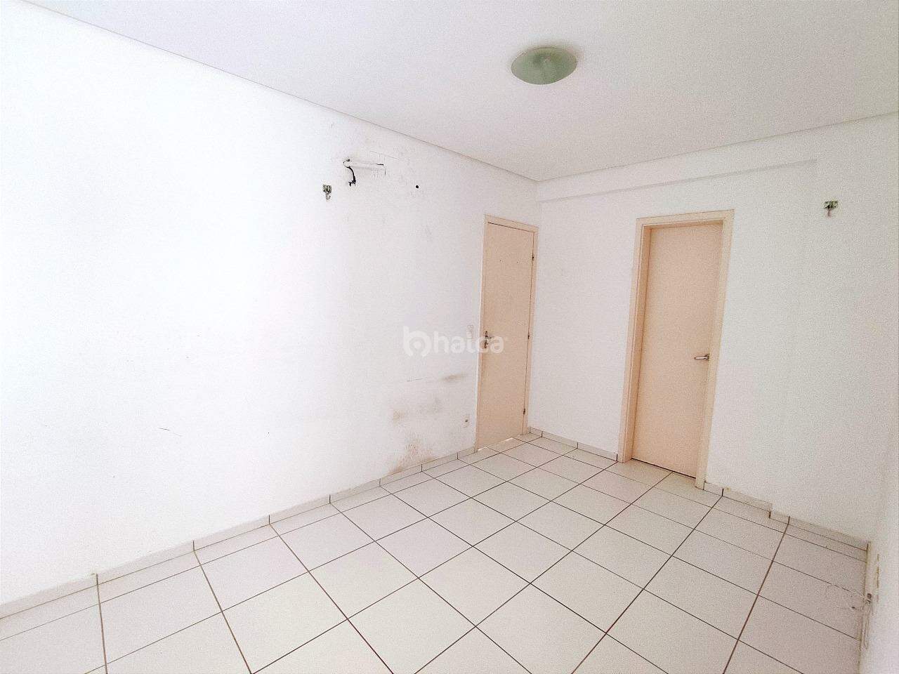 Apartamento para alugar com 3 quartos, 80m² - Foto 14