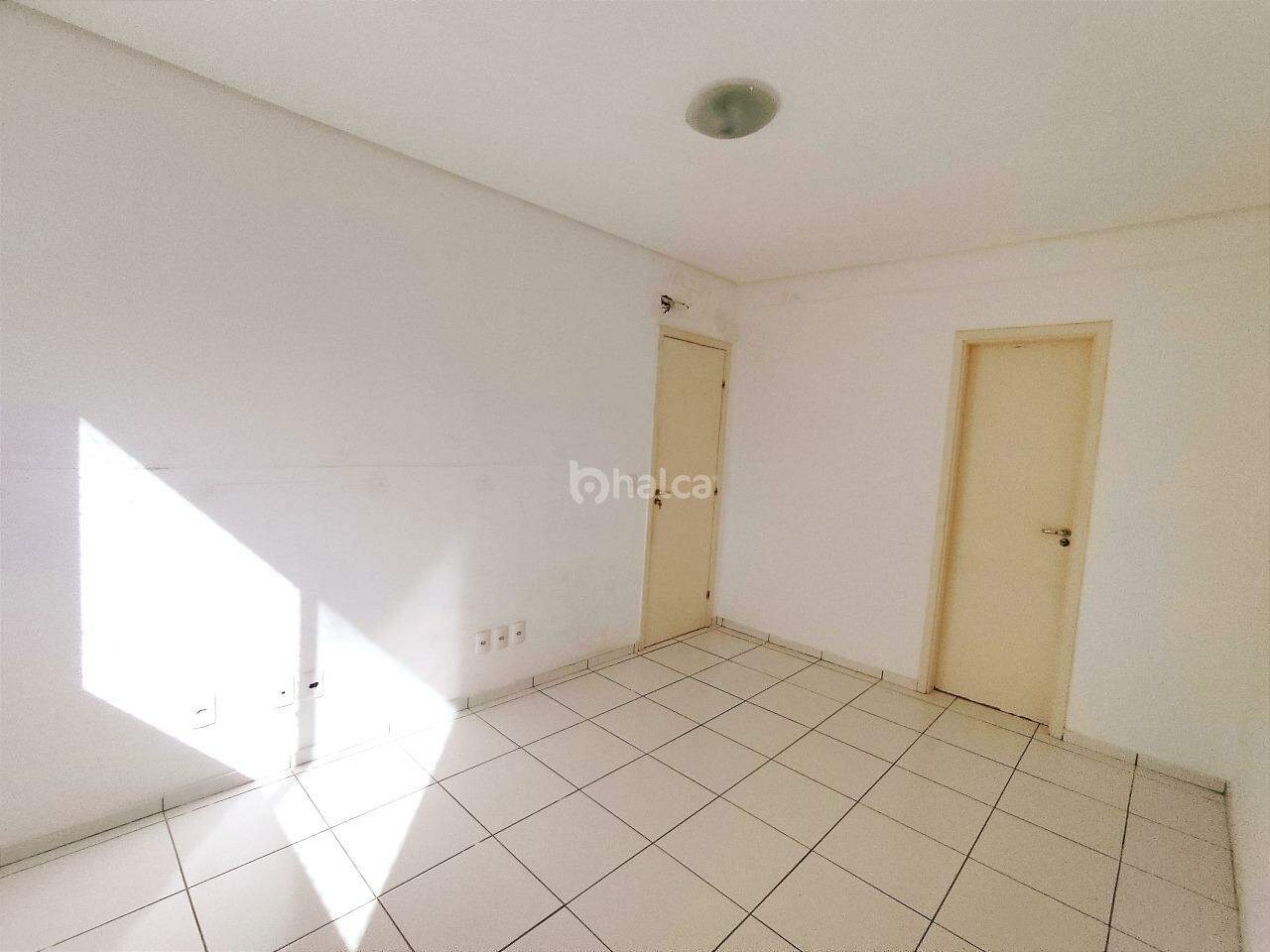 Apartamento para alugar com 3 quartos, 80m² - Foto 17