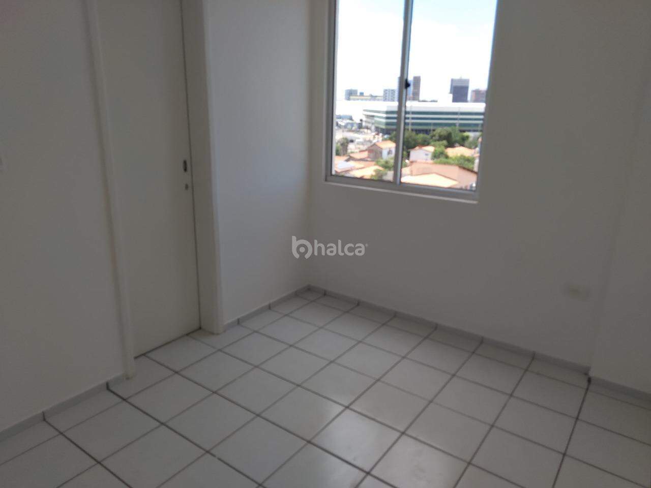 Apartamento à venda com 3 quartos, 67m² - Foto 4